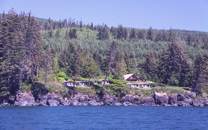 Fossil Bay Resort - Oceanfront Cottages